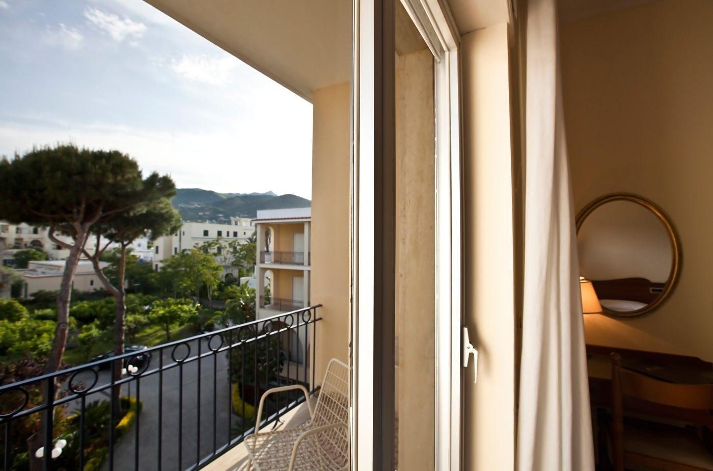 איסקיה Hotel Terme Alexander מראה חיצוני תמונה