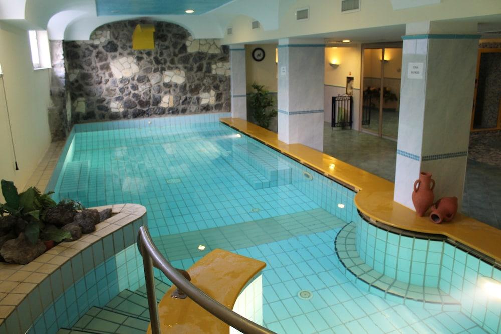 איסקיה Hotel Terme Alexander מראה חיצוני תמונה