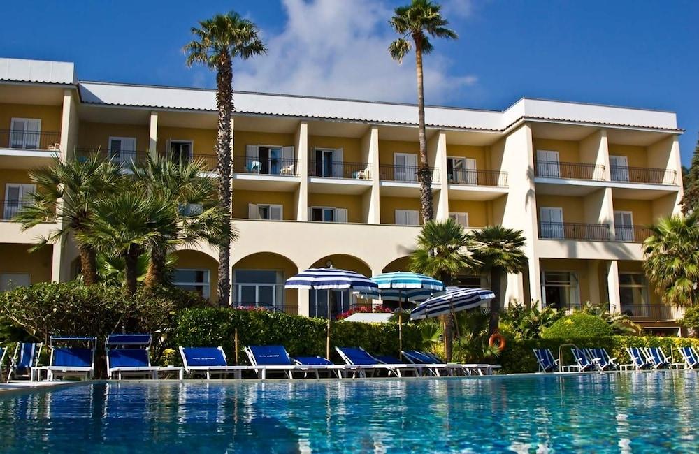איסקיה Hotel Terme Alexander מראה חיצוני תמונה