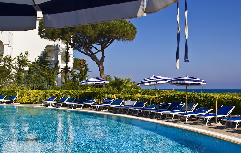 איסקיה Hotel Terme Alexander מראה חיצוני תמונה