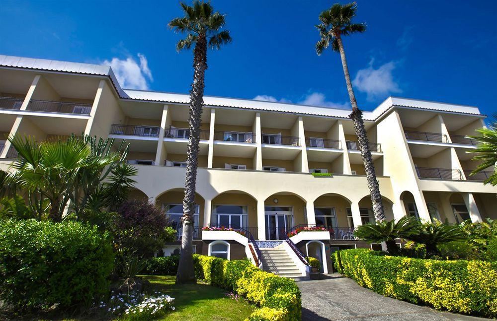 איסקיה Hotel Terme Alexander מראה חיצוני תמונה