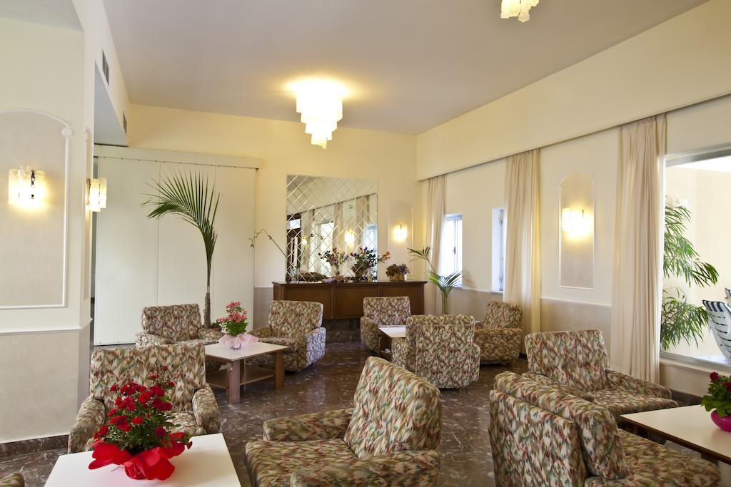 איסקיה Hotel Terme Alexander מראה חיצוני תמונה
