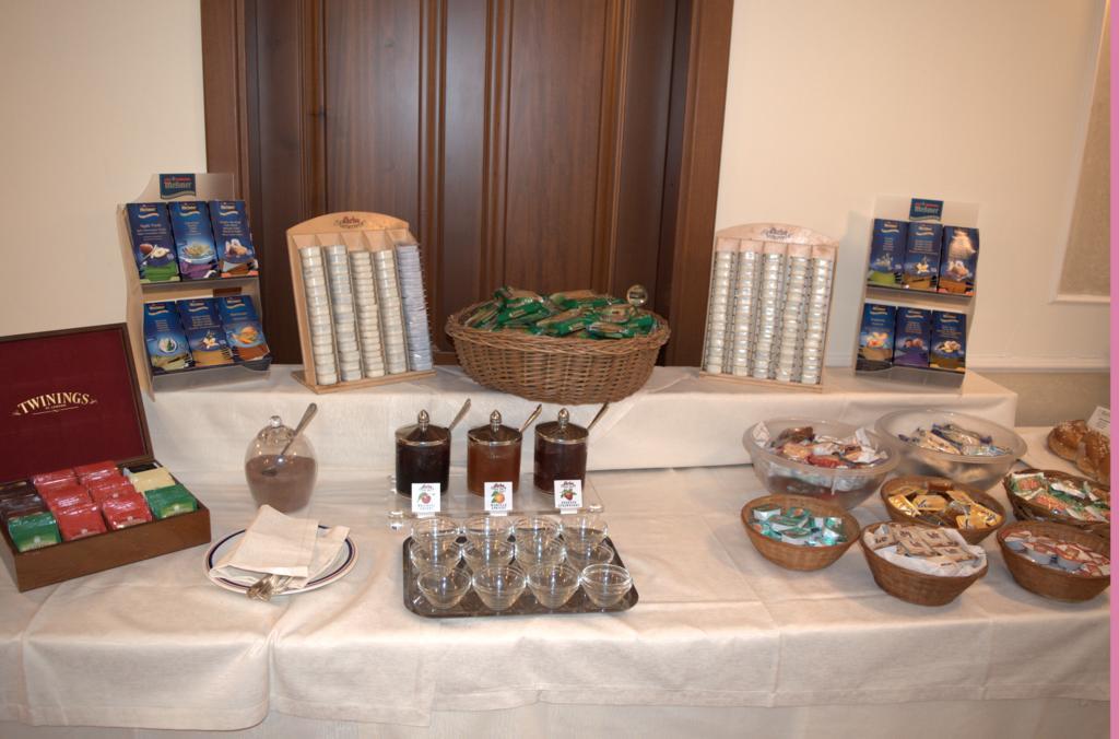 איסקיה Hotel Terme Alexander מראה חיצוני תמונה